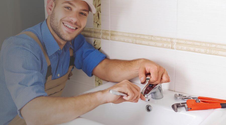 Handle or spout repair in Delta, MO
